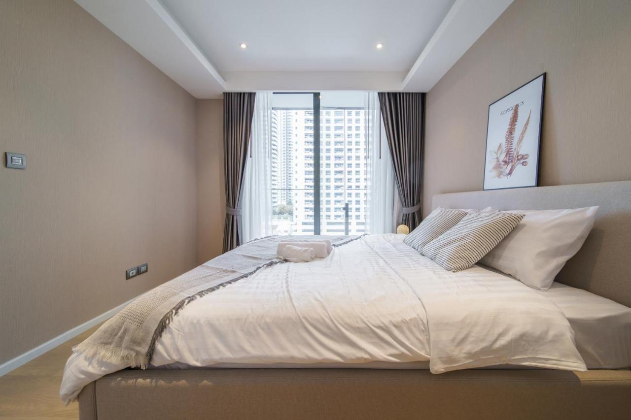 Апартаменты Sukhumvit 11#Luxury#Pool#Gym#Bts Nana&Mrt Sukhumvit#1Br#Max2Ppl Бангкок Экстерьер фото